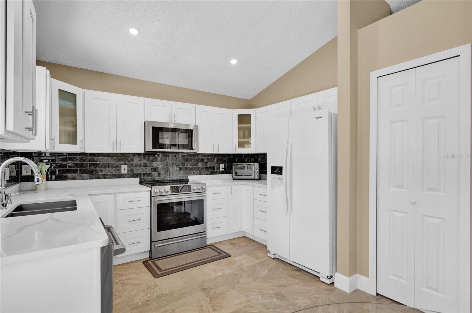 3729 PICKWICK DR, ORLANDO, FL, 32817