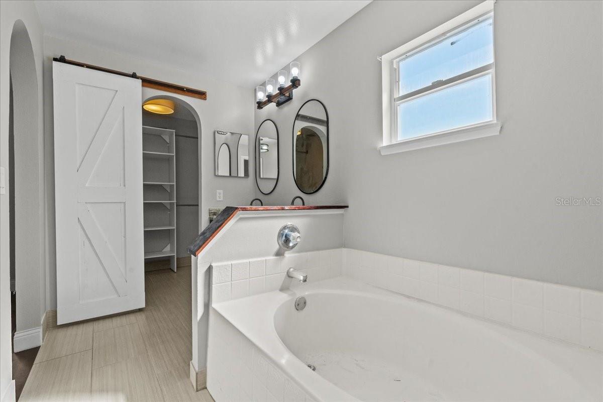 2909 DESMOND CT, DELTONA, FL, 32738