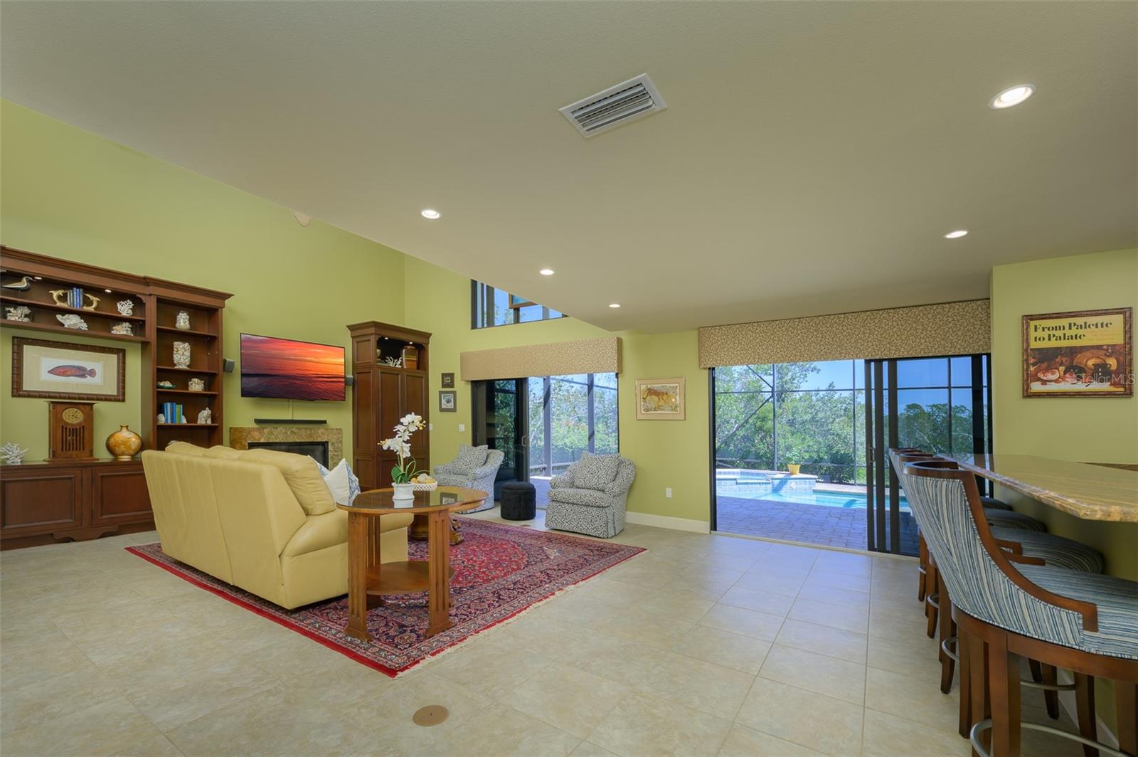 716 TROPICAL CIR, SARASOTA, FL, 34242