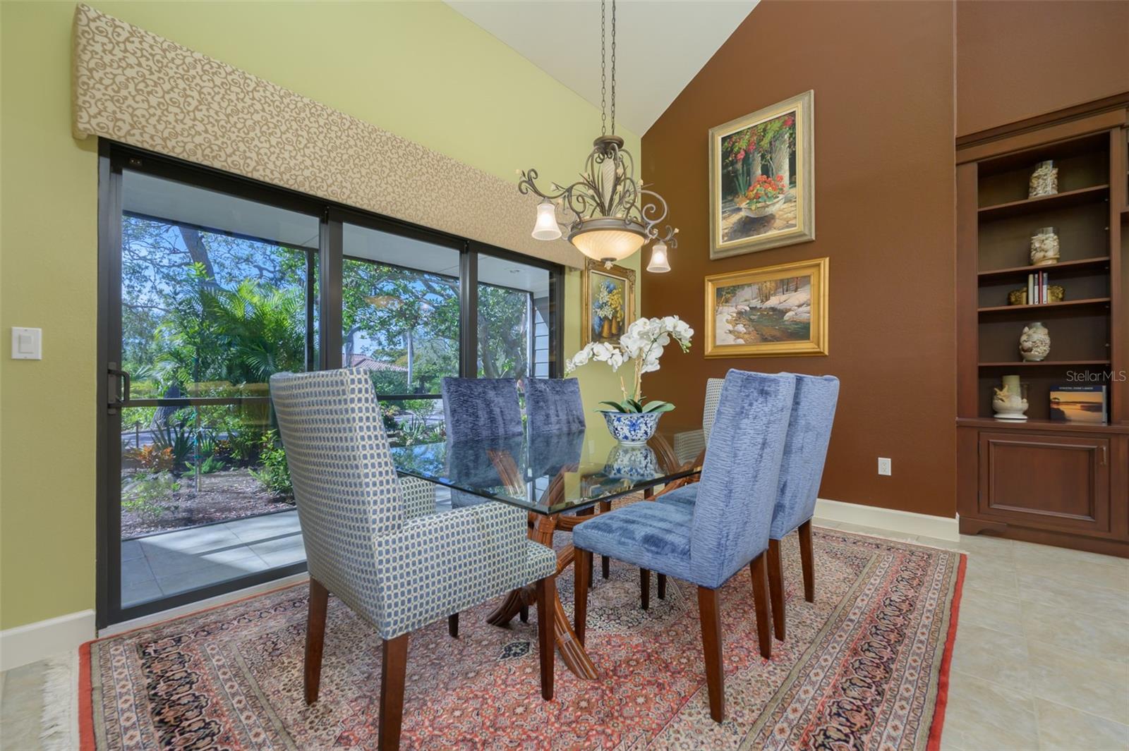 716 TROPICAL CIR, SARASOTA, FL, 34242