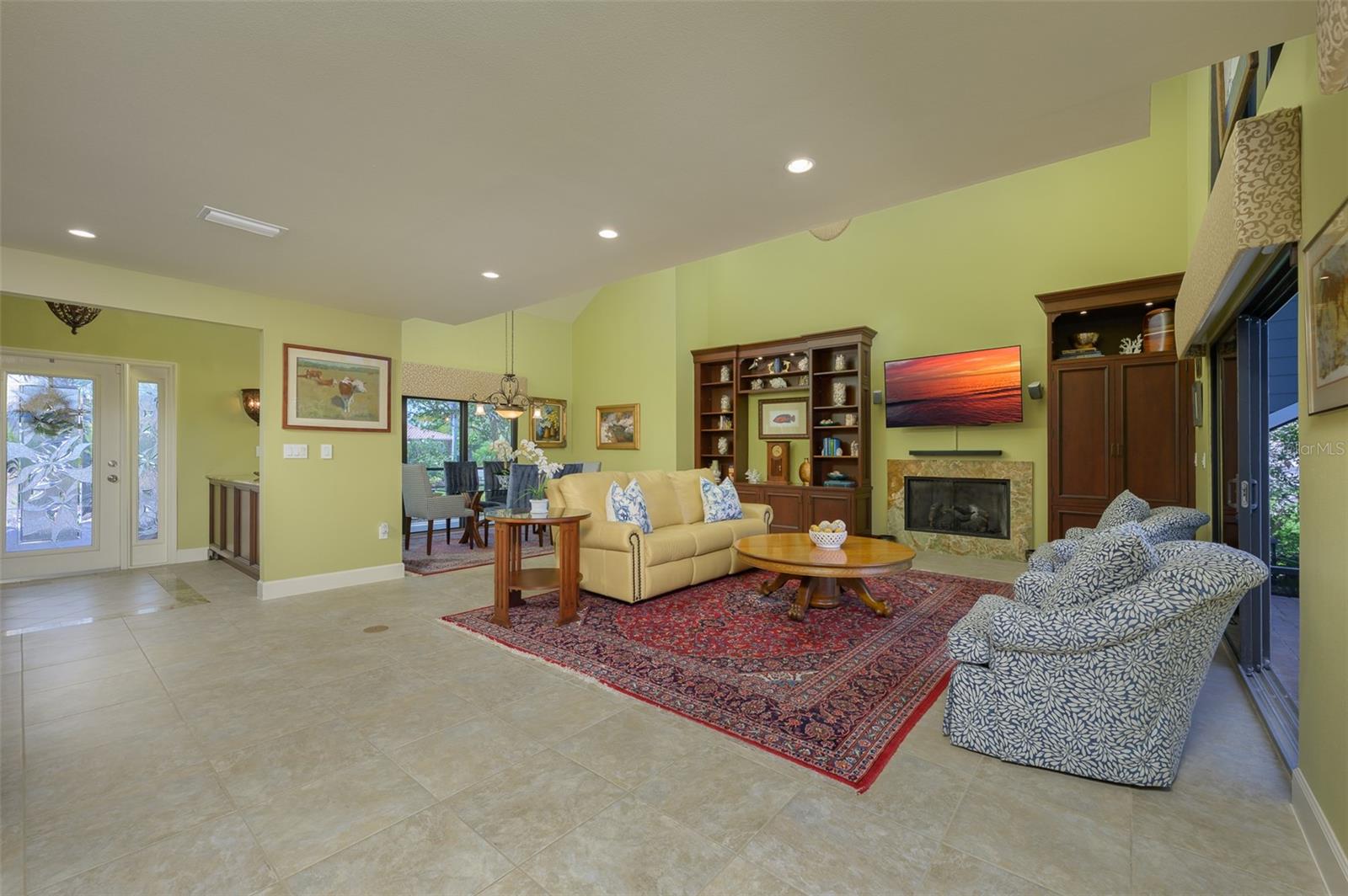 716 TROPICAL CIR, SARASOTA, FL, 34242
