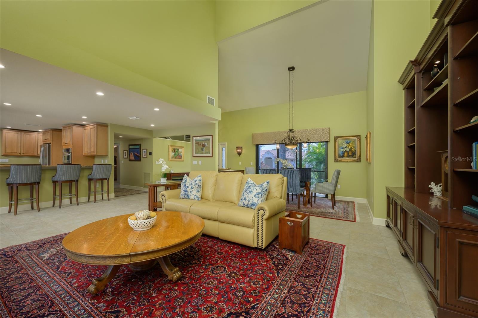 716 TROPICAL CIR, SARASOTA, FL, 34242