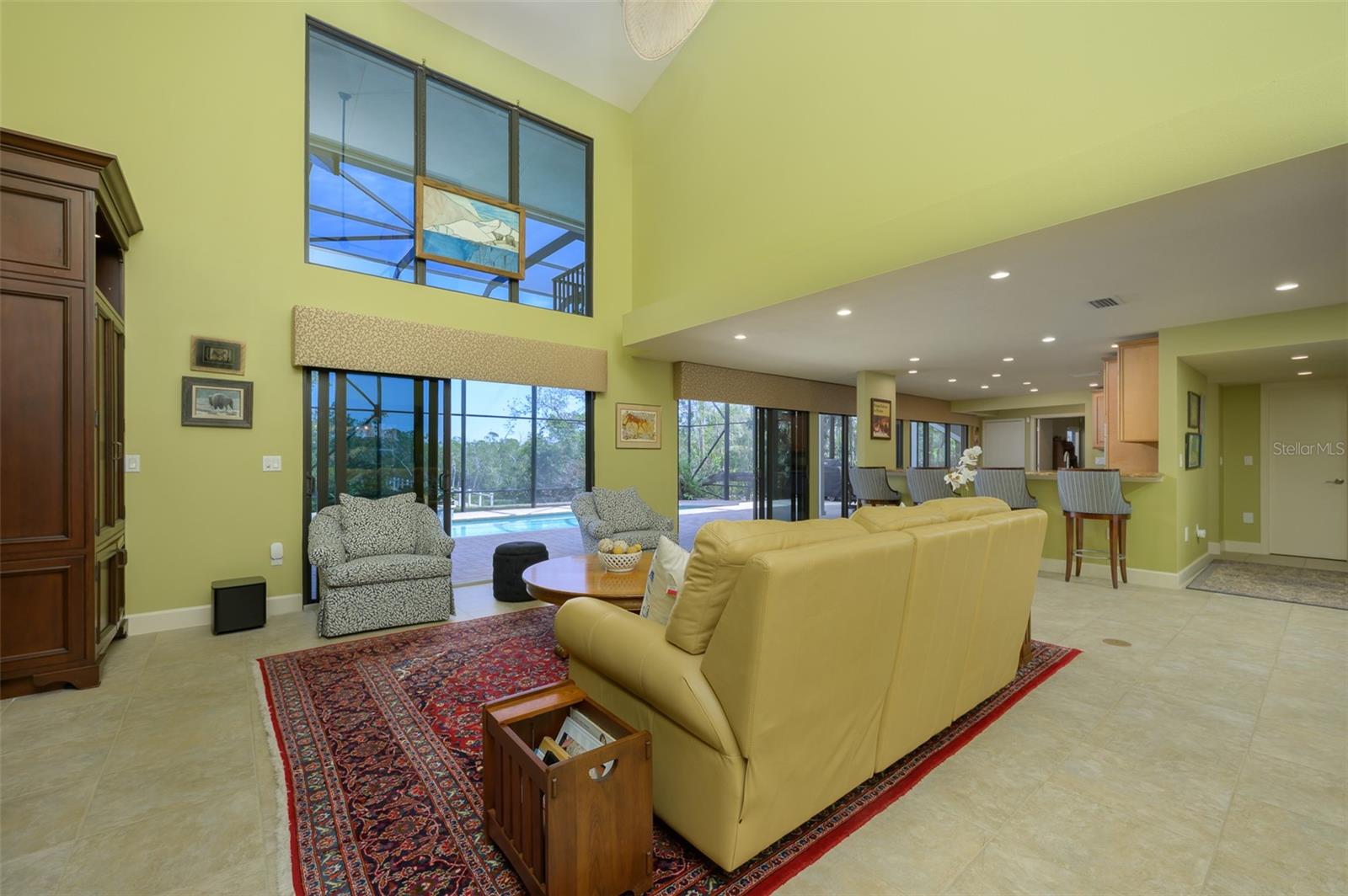 716 TROPICAL CIR, SARASOTA, FL, 34242