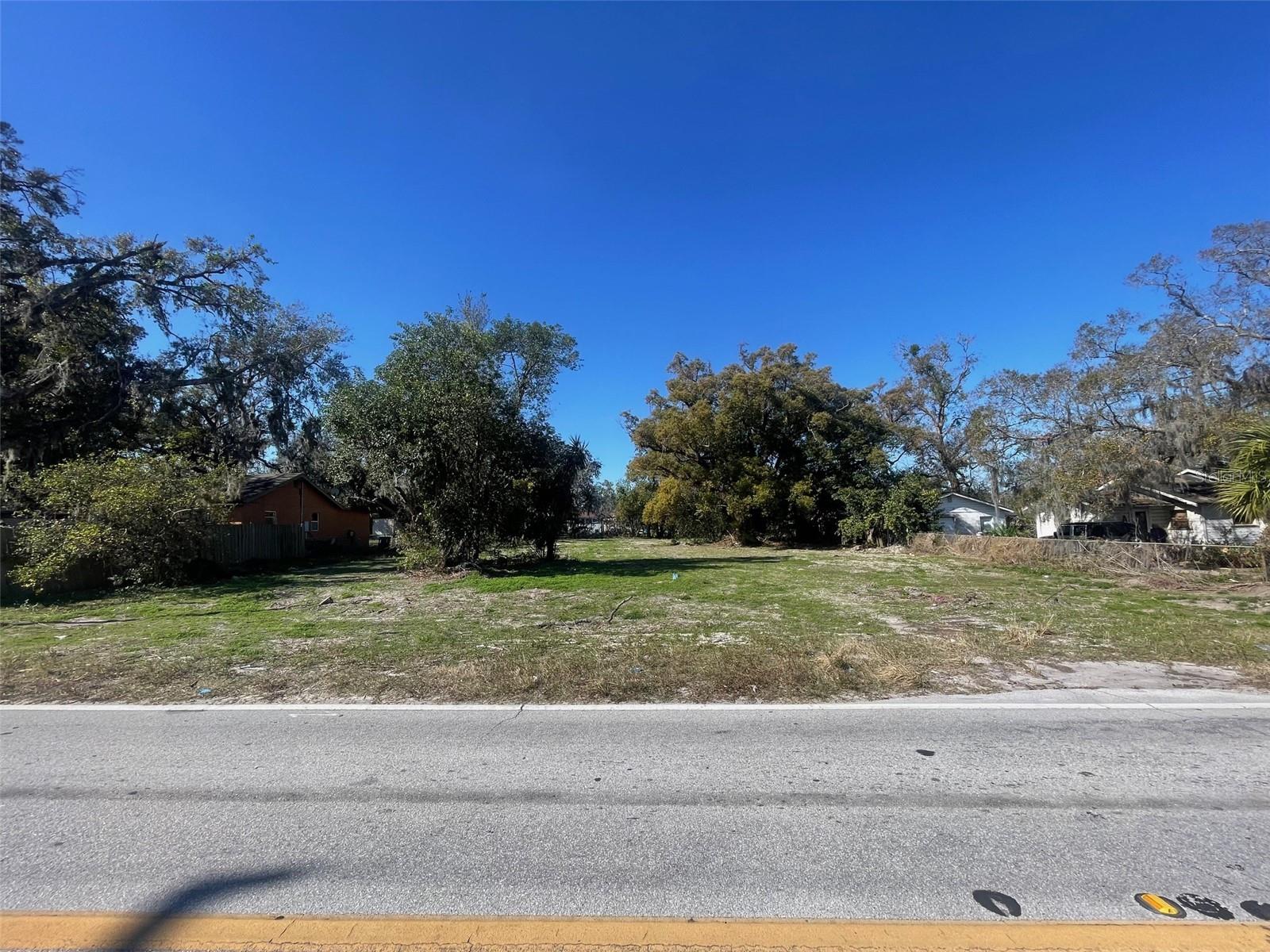 1230 N CHESTNUT RD, LAKELAND, FL, 33805