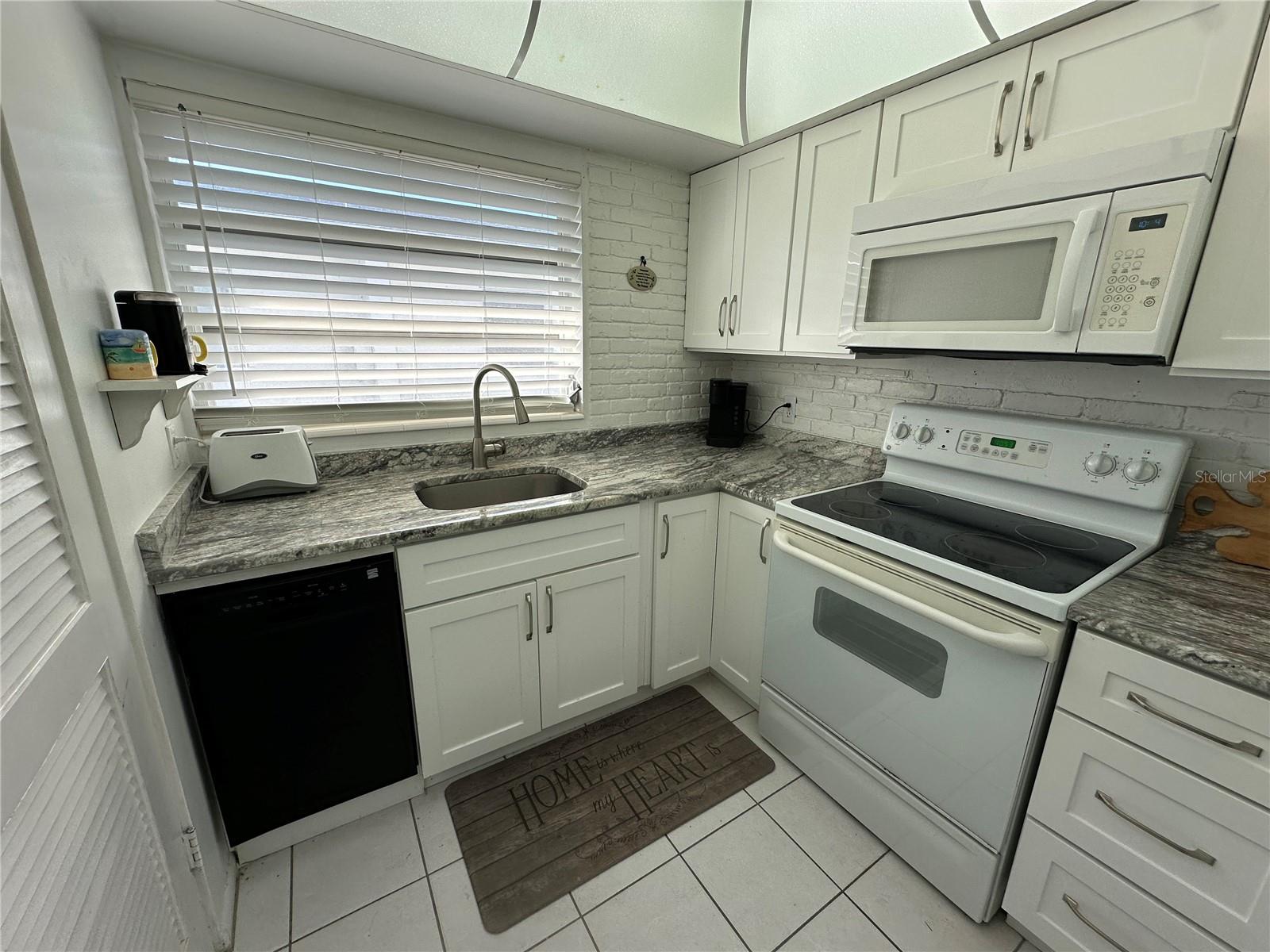 100 THE ESPLANADE N #6, VENICE, FL, 34285