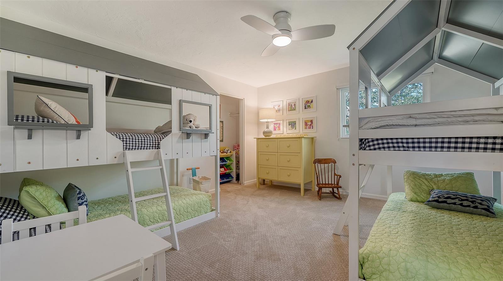 3371 BAYOU SOUND, LONGBOAT KEY, FL, 34228