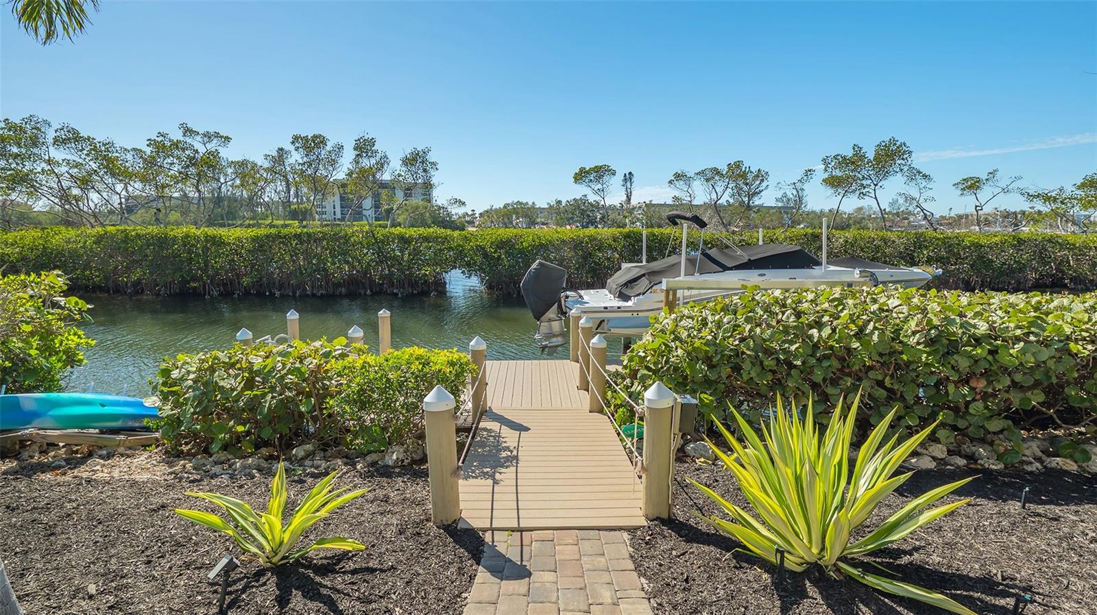 3371 BAYOU SOUND, LONGBOAT KEY, FL, 34228
