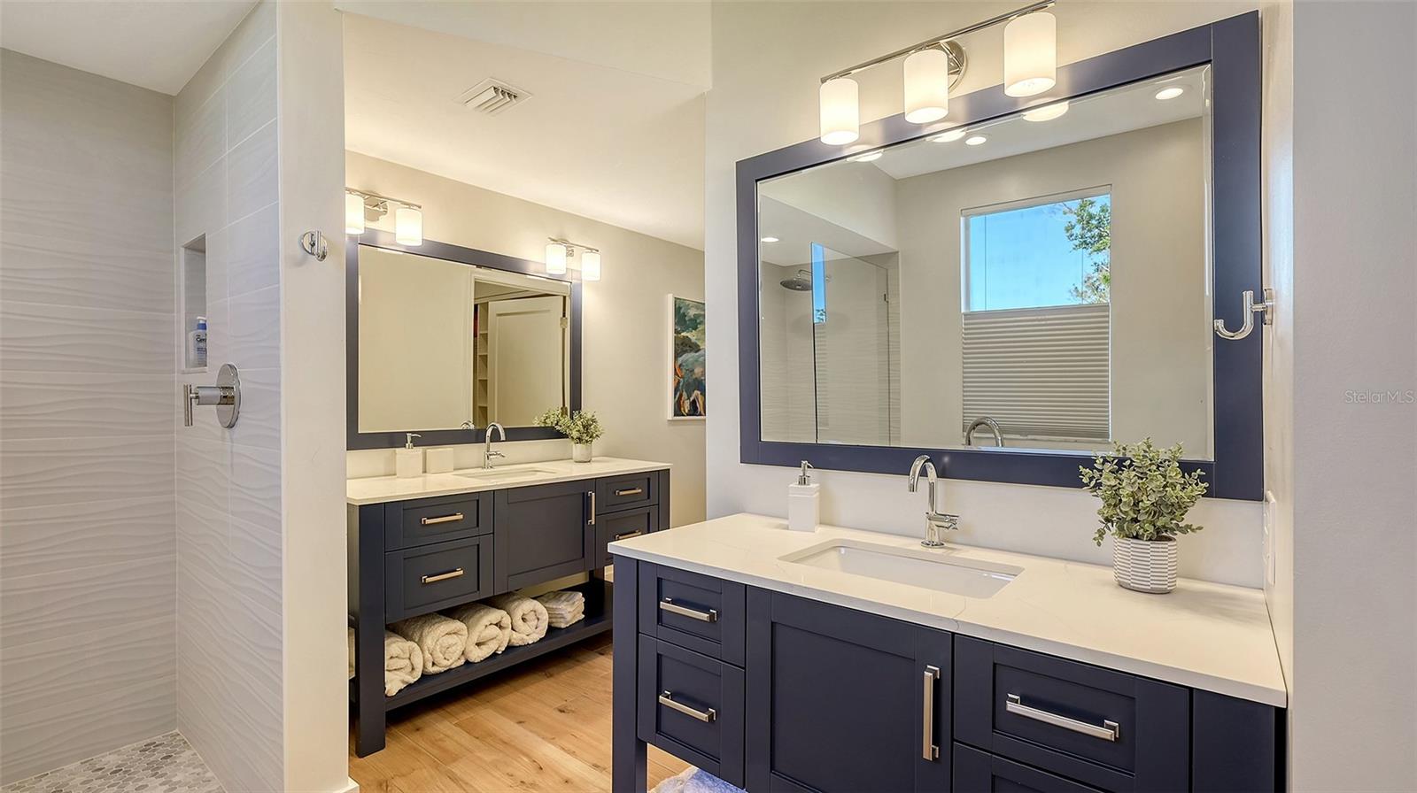 3371 BAYOU SOUND, LONGBOAT KEY, FL, 34228