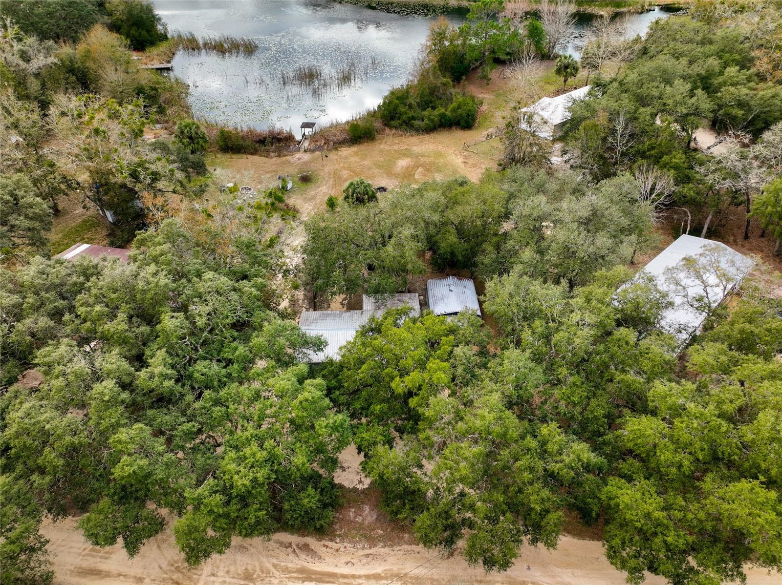 103 E OAKSIDE DR, INTERLACHEN, FL, 32148