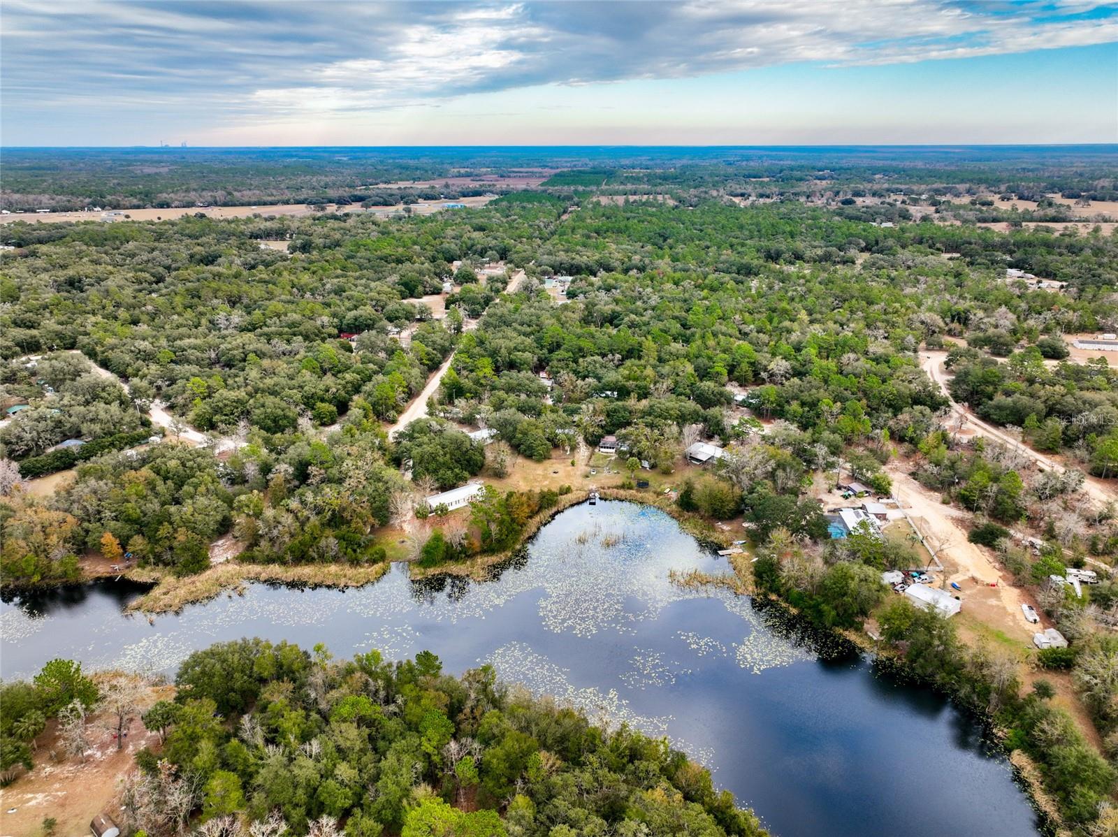 103 E OAKSIDE DR, INTERLACHEN, FL, 32148