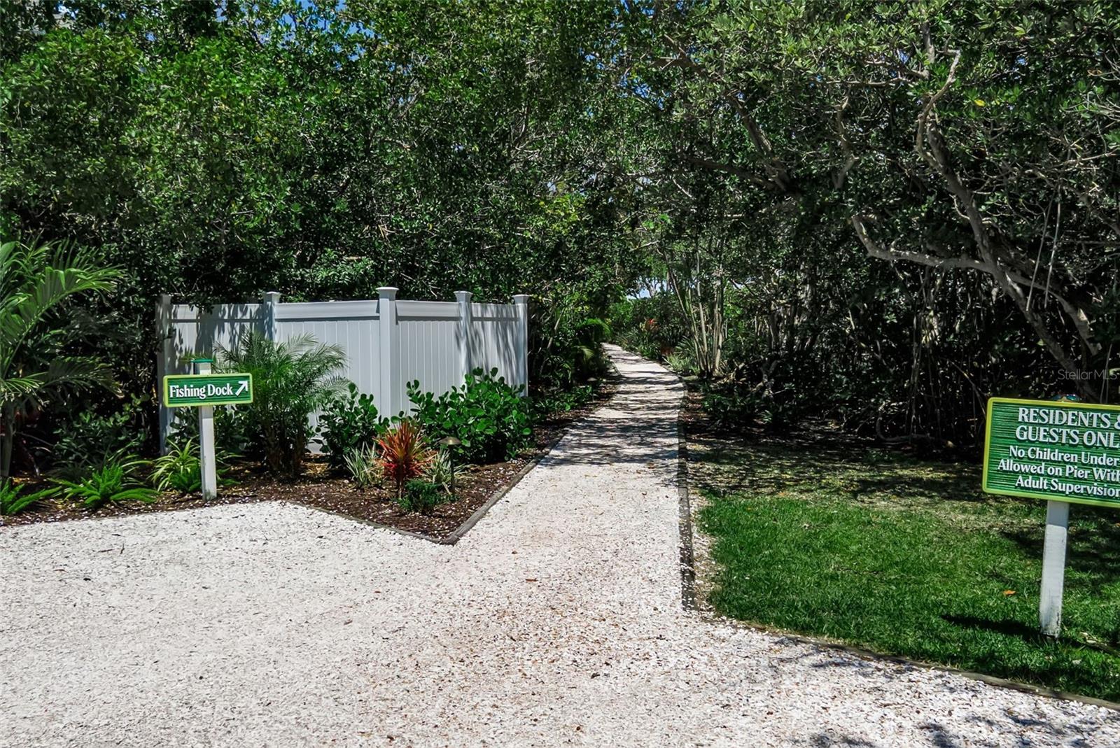 821 EVERGREEN WAY, LONGBOAT KEY, FL, 34228
