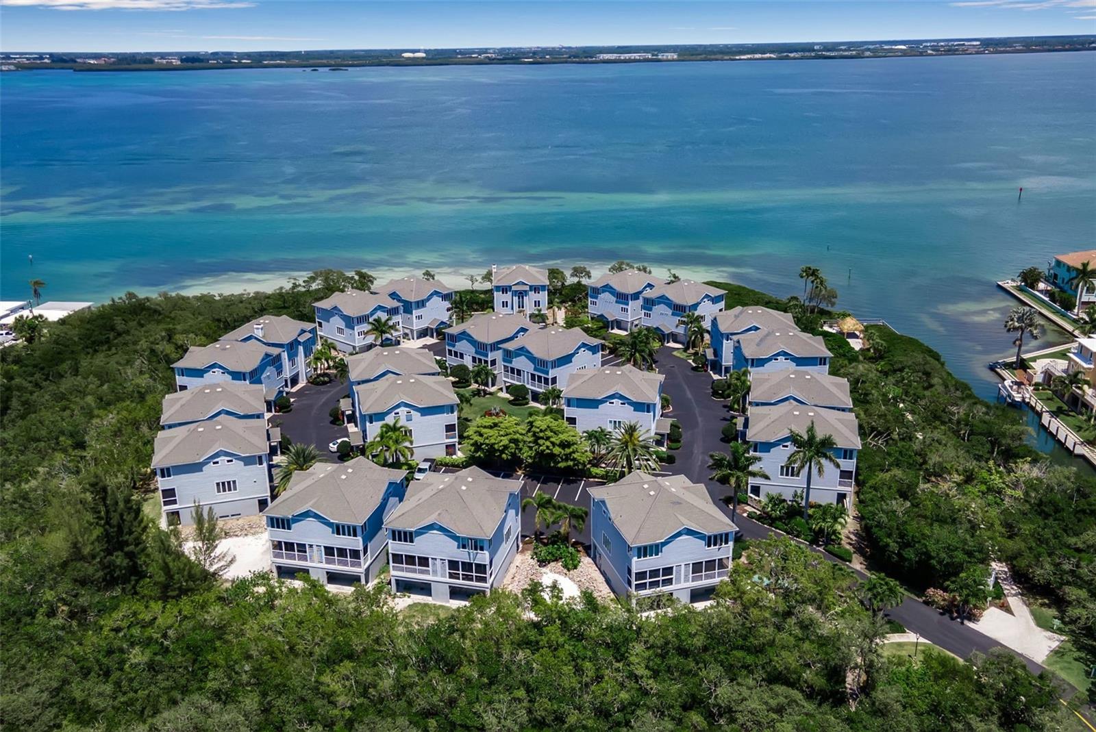 821 EVERGREEN WAY, LONGBOAT KEY, FL, 34228