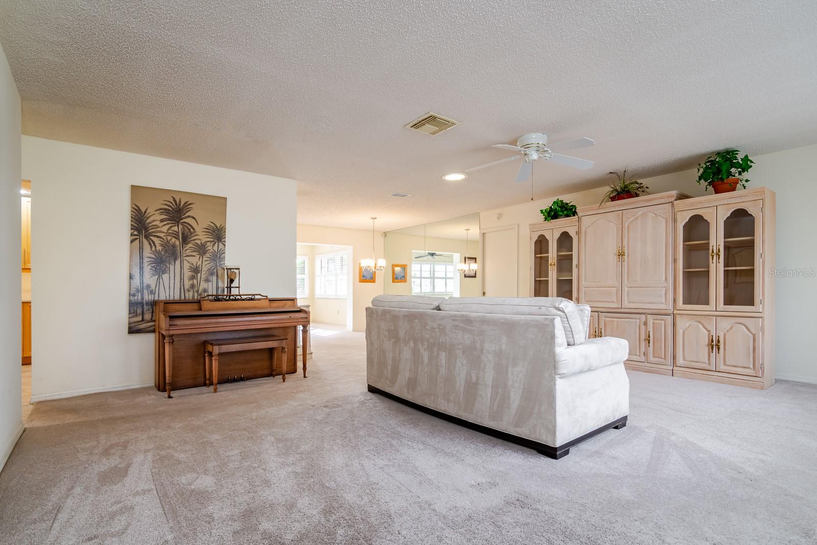 1015 EL RANCHO DR, SUN CITY CENTER, FL, 33573