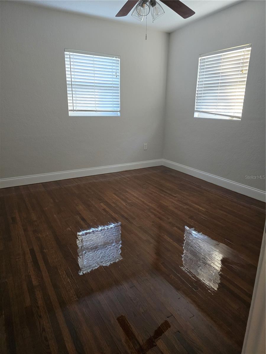 736 S SOLANDRA DR, ORLANDO, FL, 32807