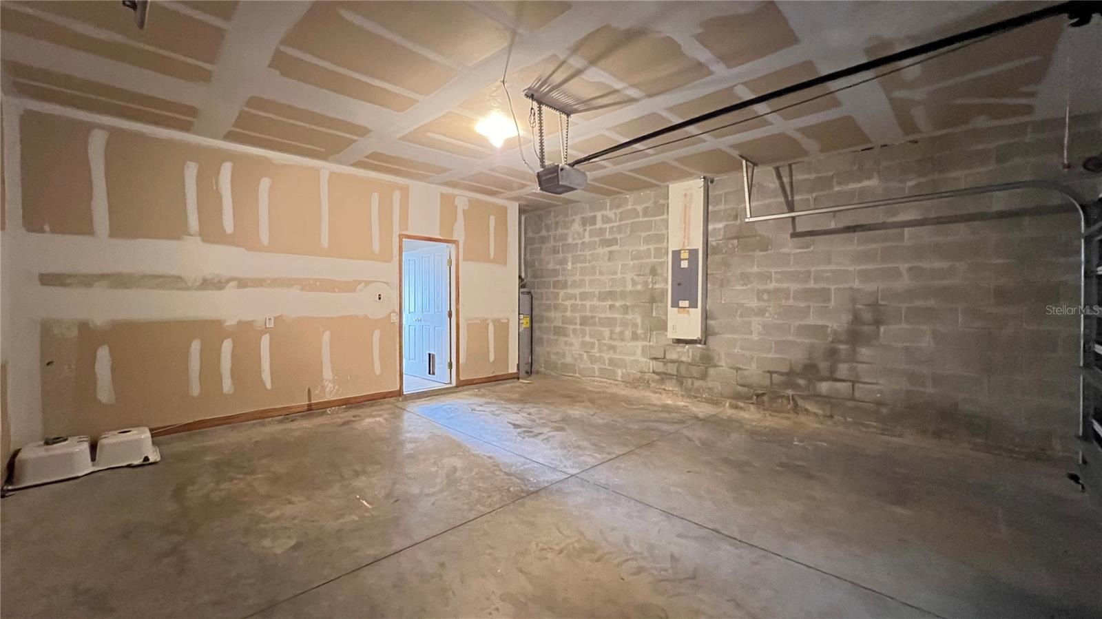 302 CASSIA DR, DAVENPORT, FL, 33897