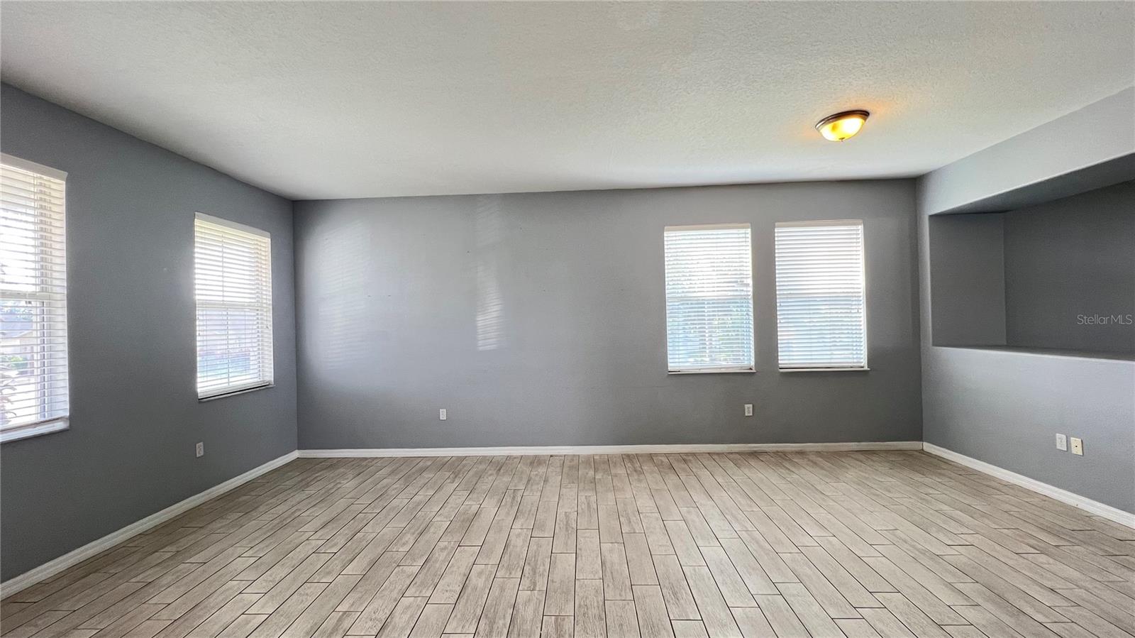 302 CASSIA DR, DAVENPORT, FL, 33897