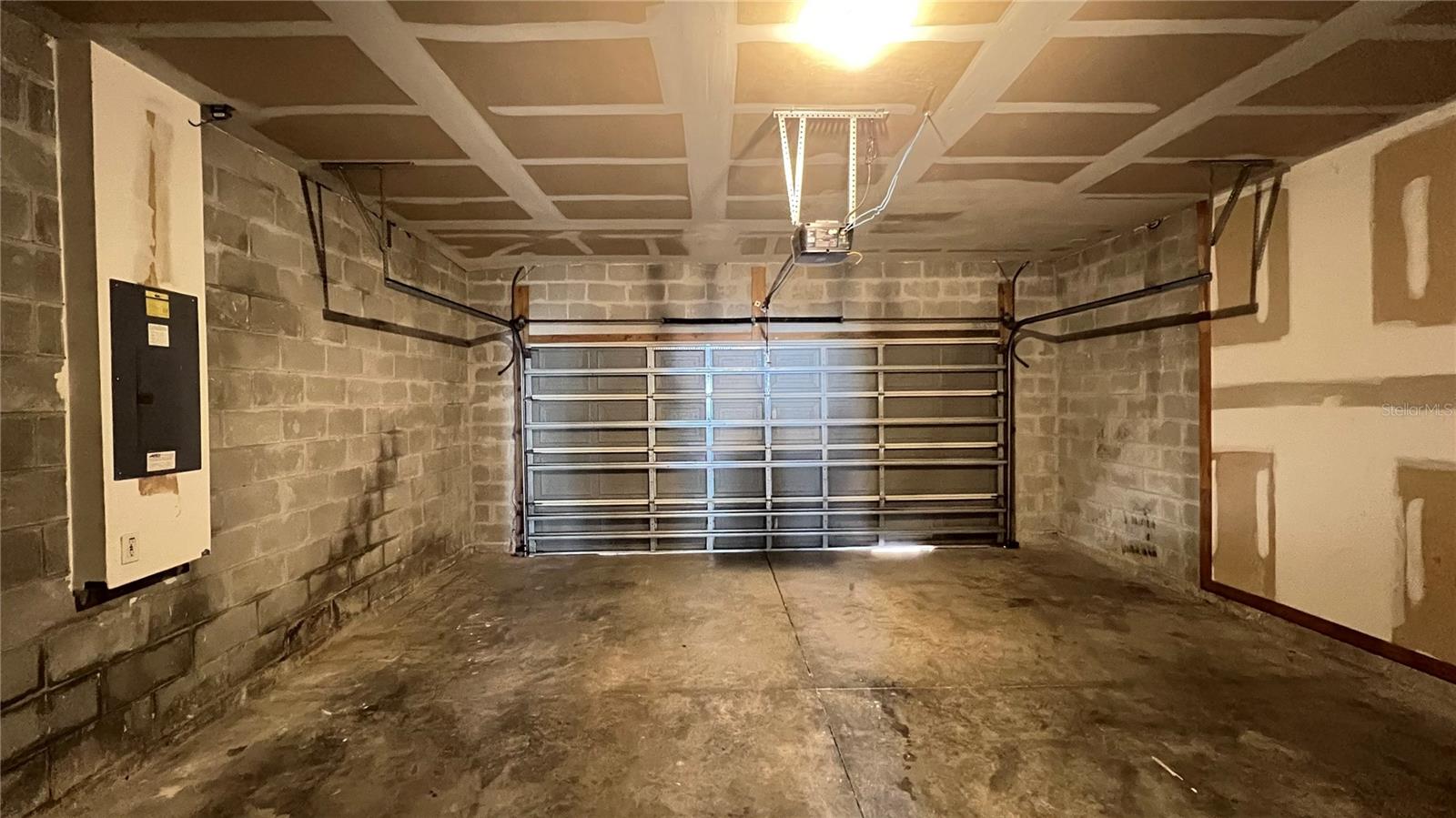 302 CASSIA DR, DAVENPORT, FL, 33897