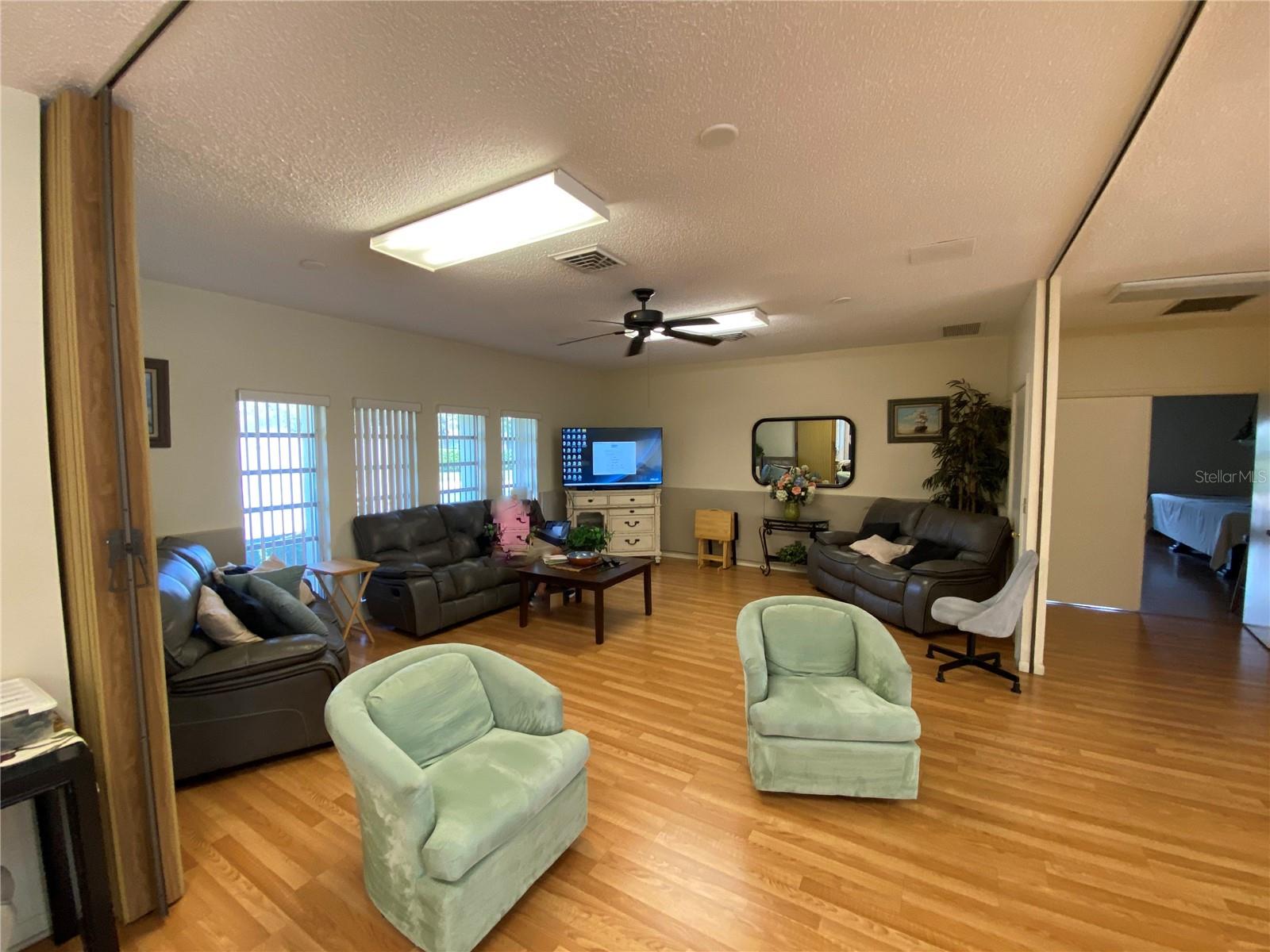 3813 42ND ST W #37, BRADENTON, FL, 34205