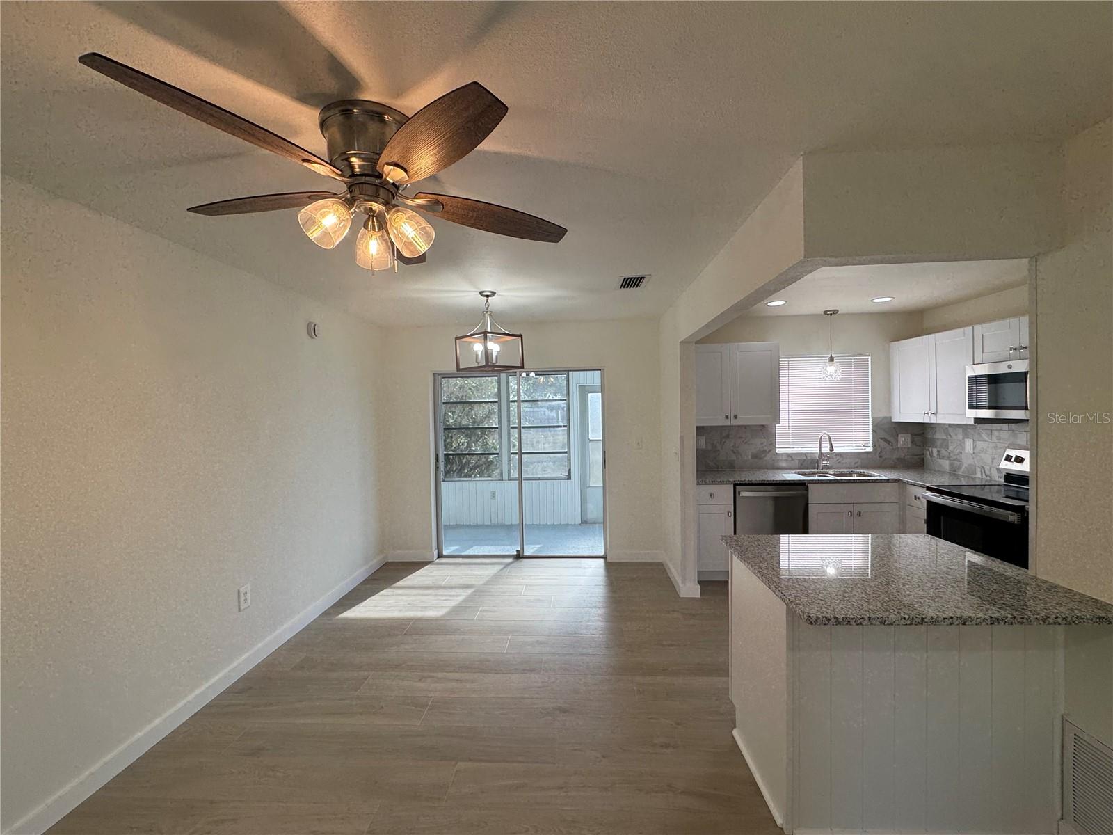 3813 42ND ST W #37, BRADENTON, FL, 34205