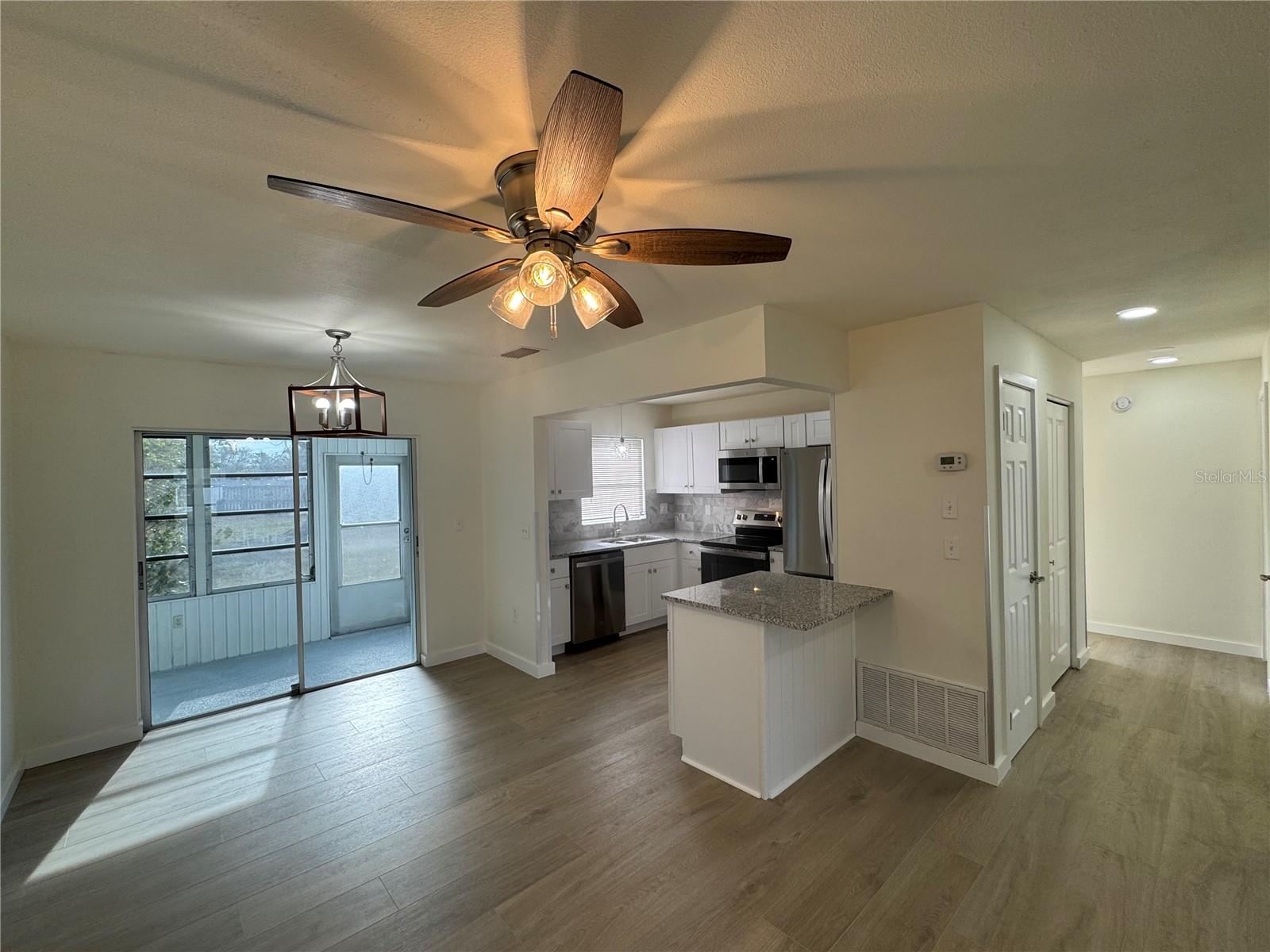 3813 42ND ST W #37, BRADENTON, FL, 34205