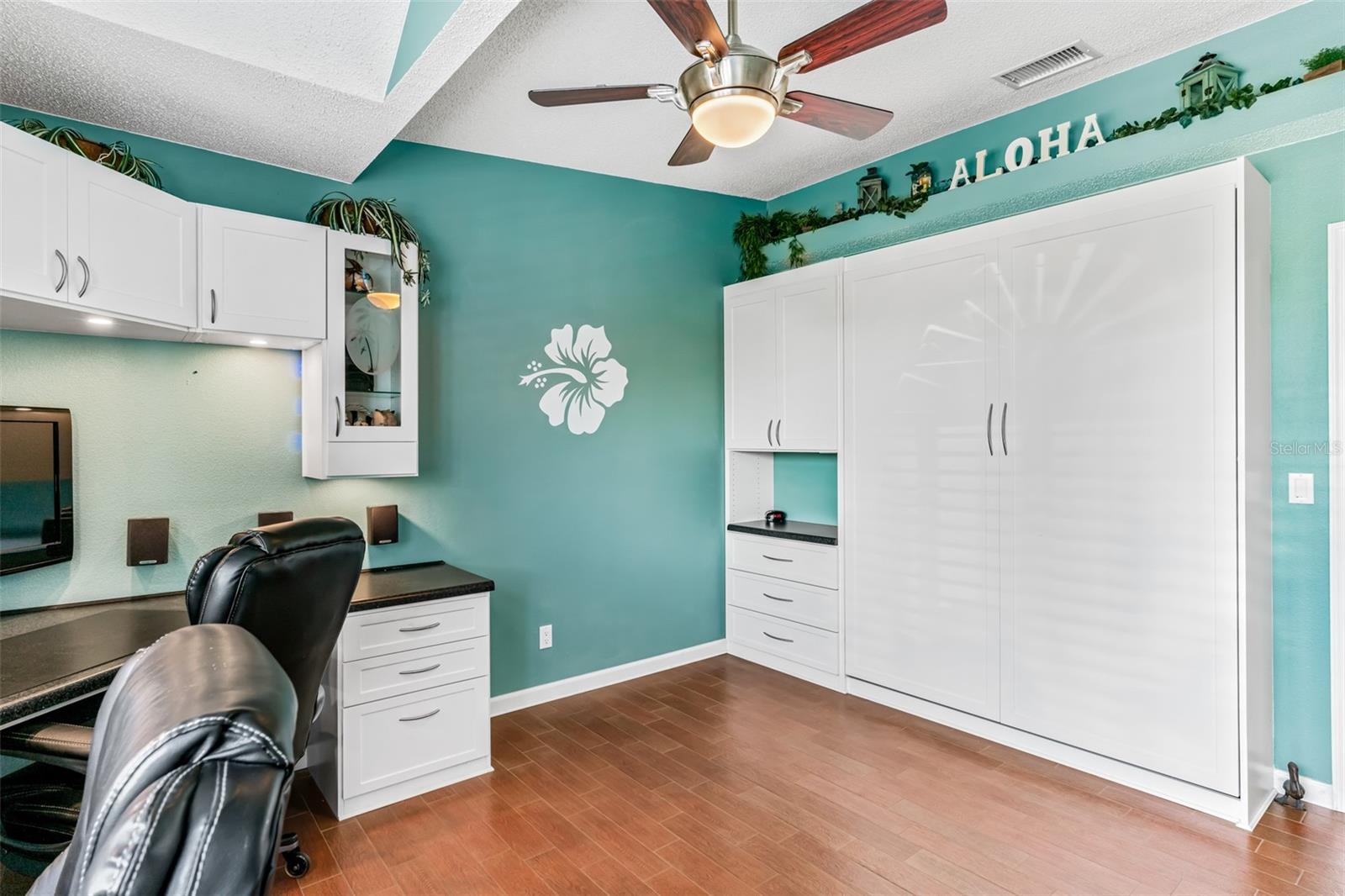 657 GARLAND CIR, INDIAN ROCKS BEACH, FL, 33785