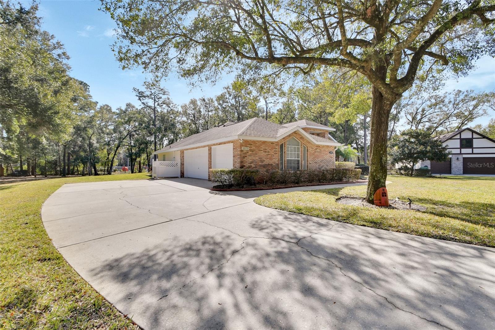 1575 COVERED BRIDGE DR, DELAND, FL, 32724