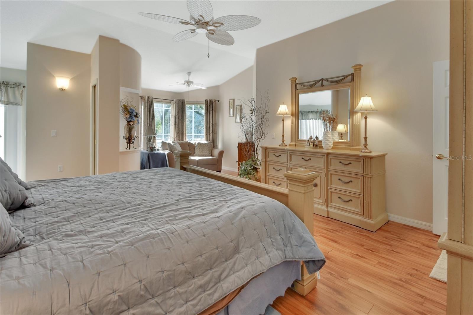 1575 COVERED BRIDGE DR, DELAND, FL, 32724