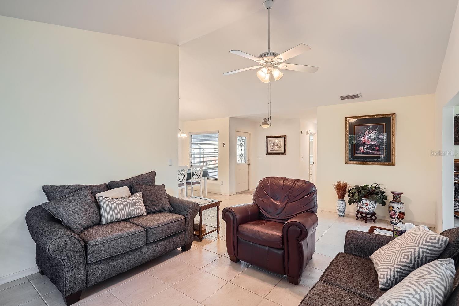 1752 ATRIUM DR, SUN CITY CENTER, FL, 33573