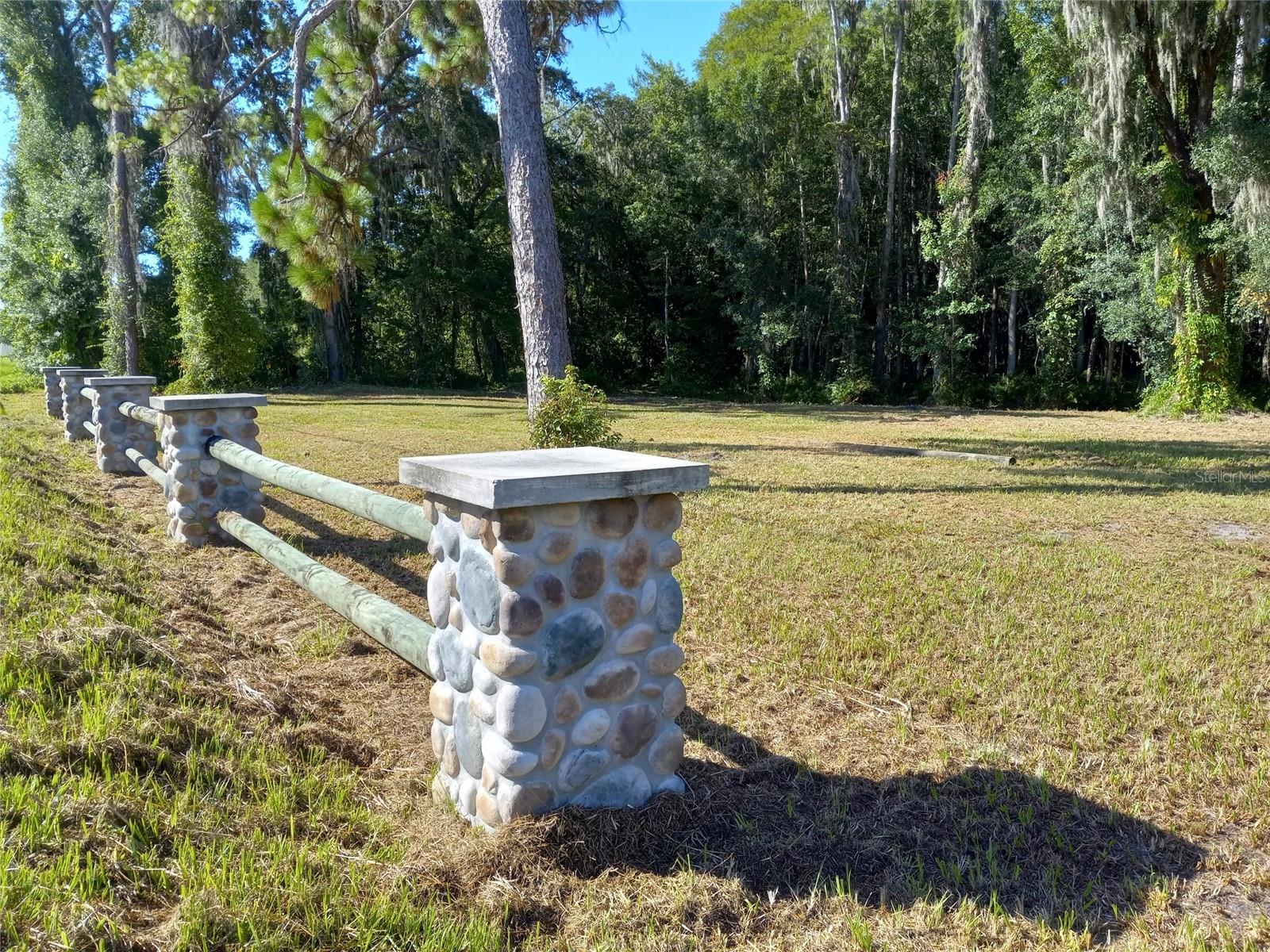 21732 BELL LAKE RD, LAND O LAKES, FL, 34639