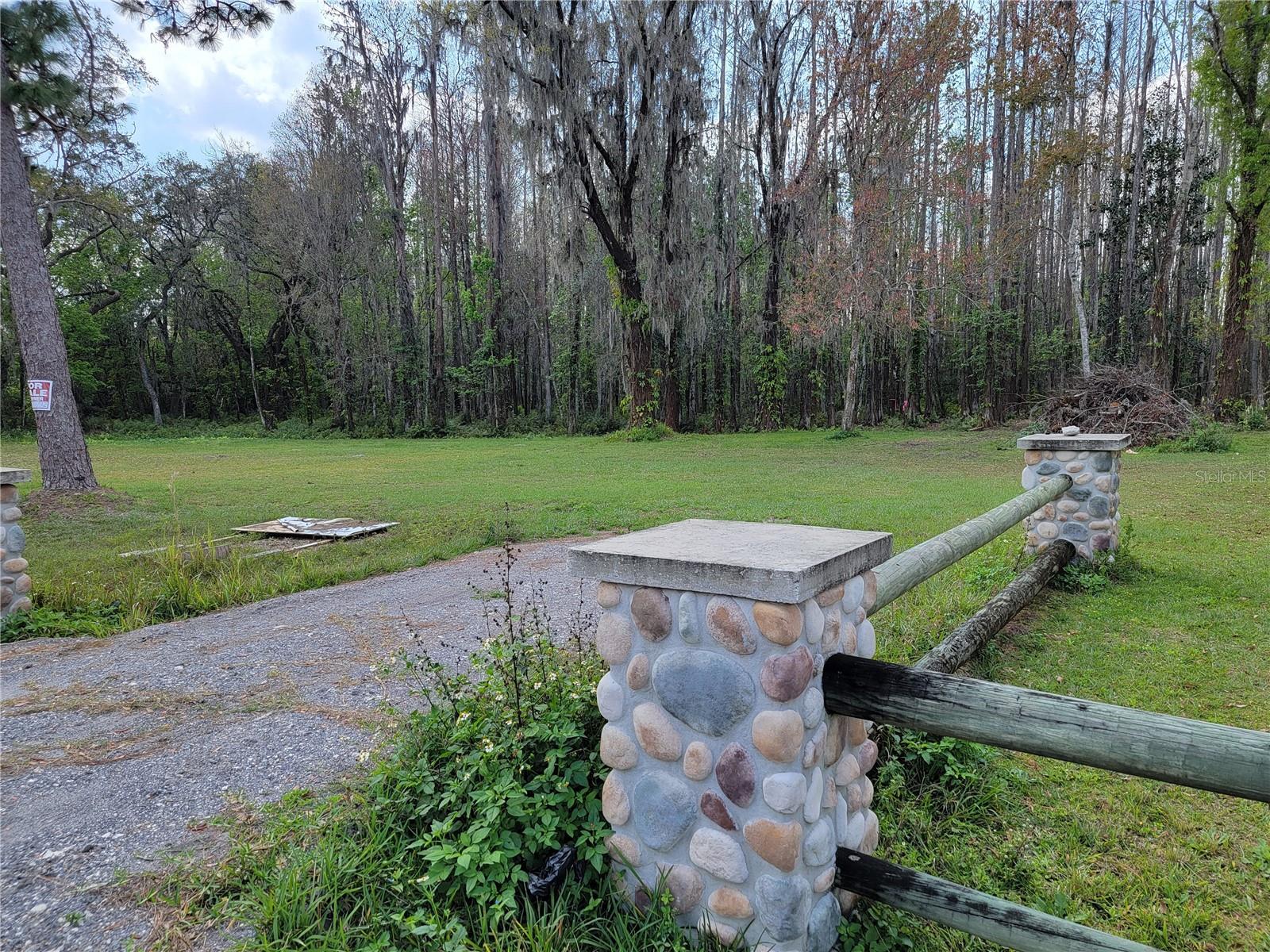 21732 BELL LAKE RD, LAND O LAKES, FL, 34639