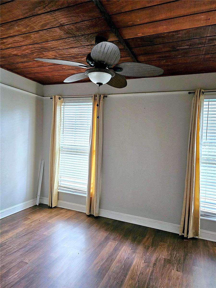 21732 BELL LAKE RD, LAND O LAKES, FL, 34639