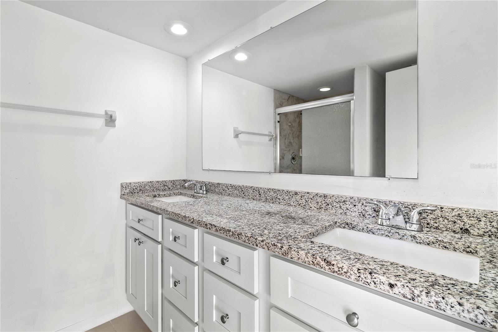 5367 BAMBOO CT #405, ORLANDO, FL, 32811