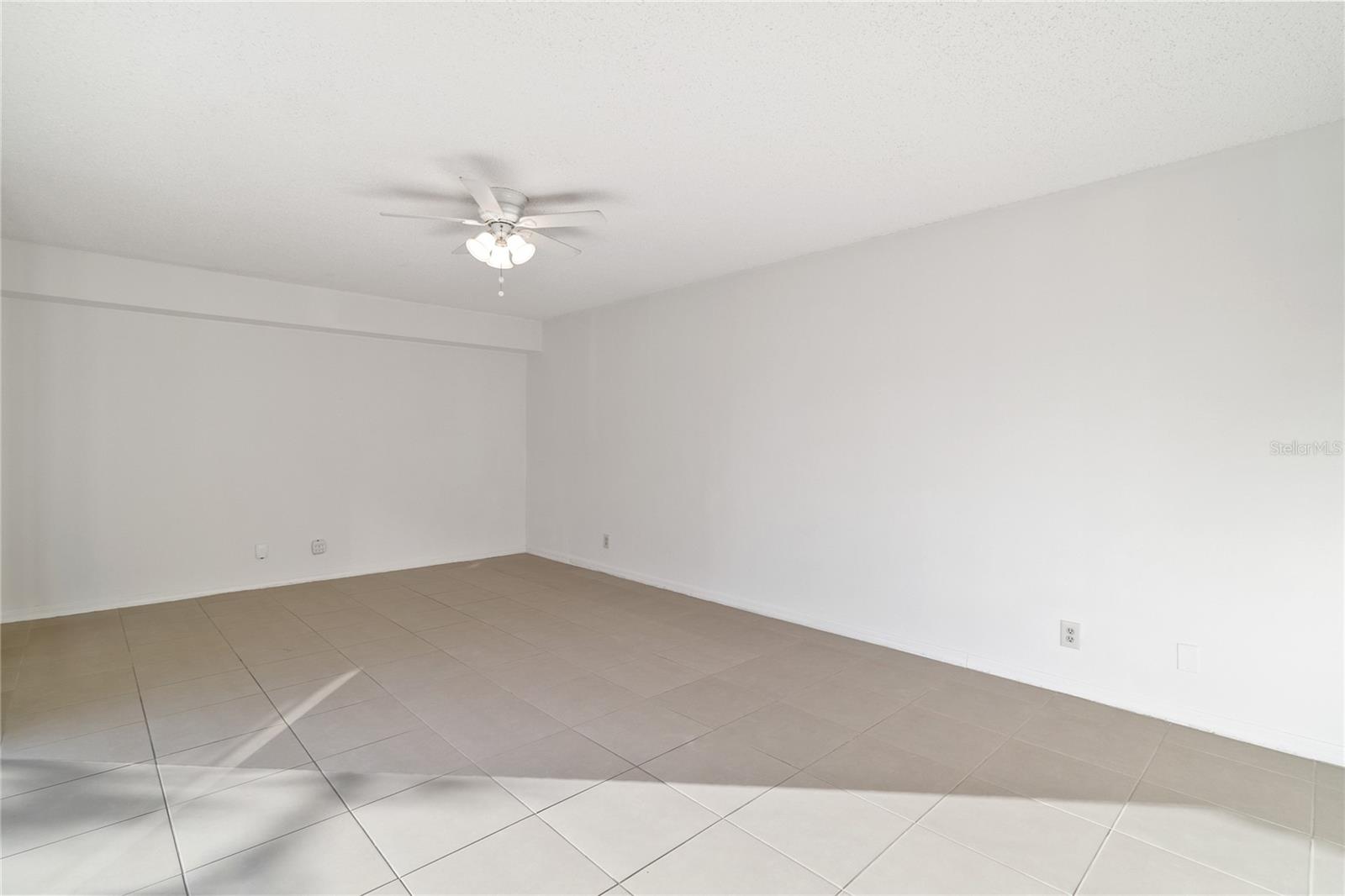 5367 BAMBOO CT #405, ORLANDO, FL, 32811