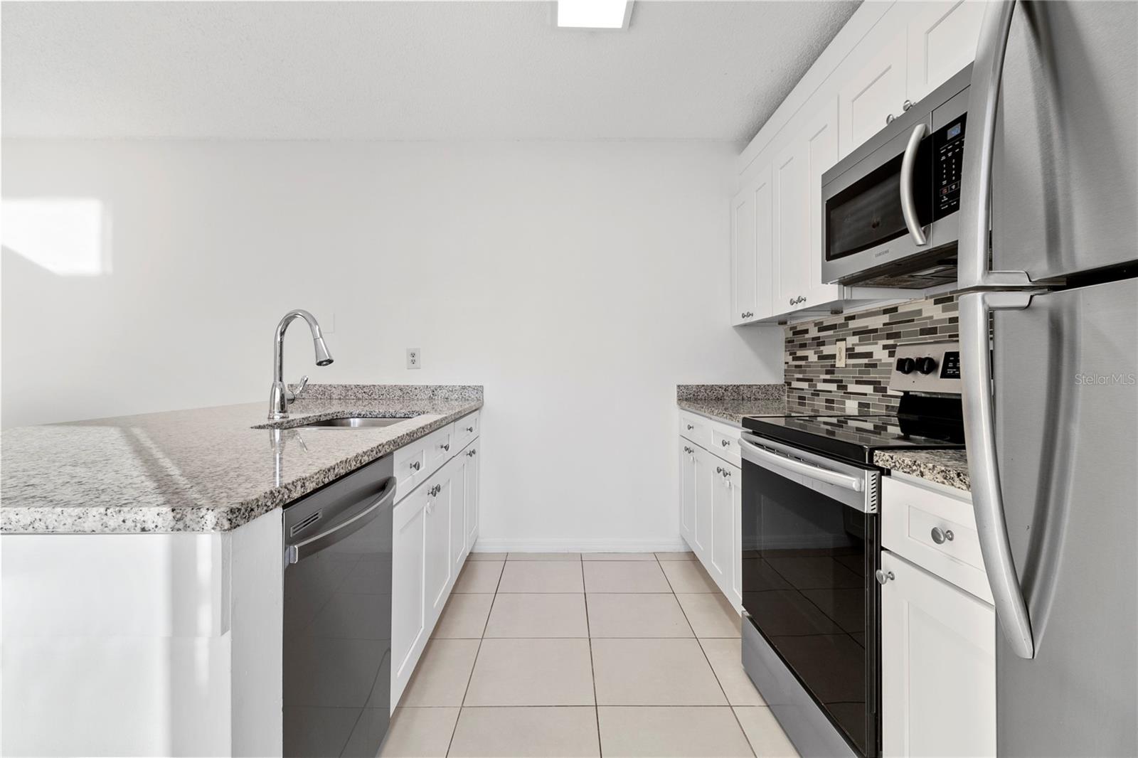 5367 BAMBOO CT #405, ORLANDO, FL, 32811