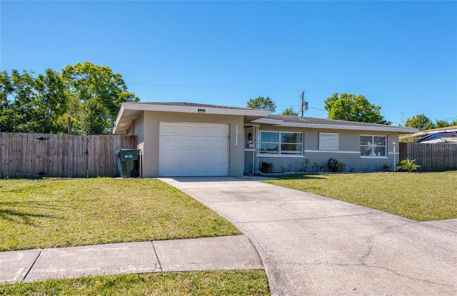 1311 CHESTERFIELD DR, CLEARWATER, FL, 33756