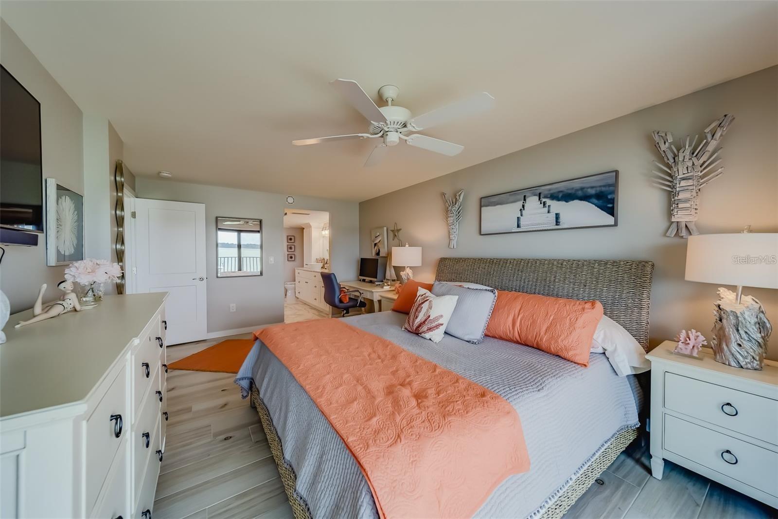 240 SAND KEY ESTATES DR #213, CLEARWATER, FL, 33767