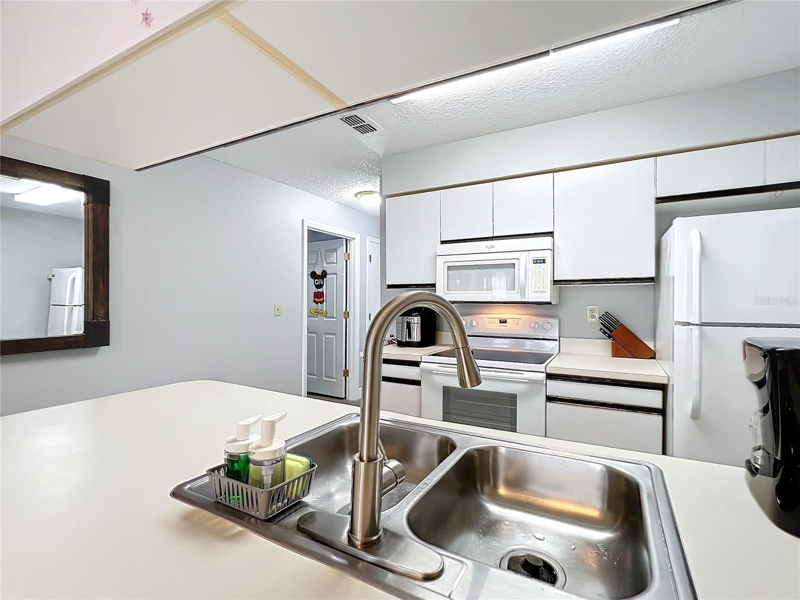 2731 N POINCIANA BLVD #114, KISSIMMEE, FL, 34746