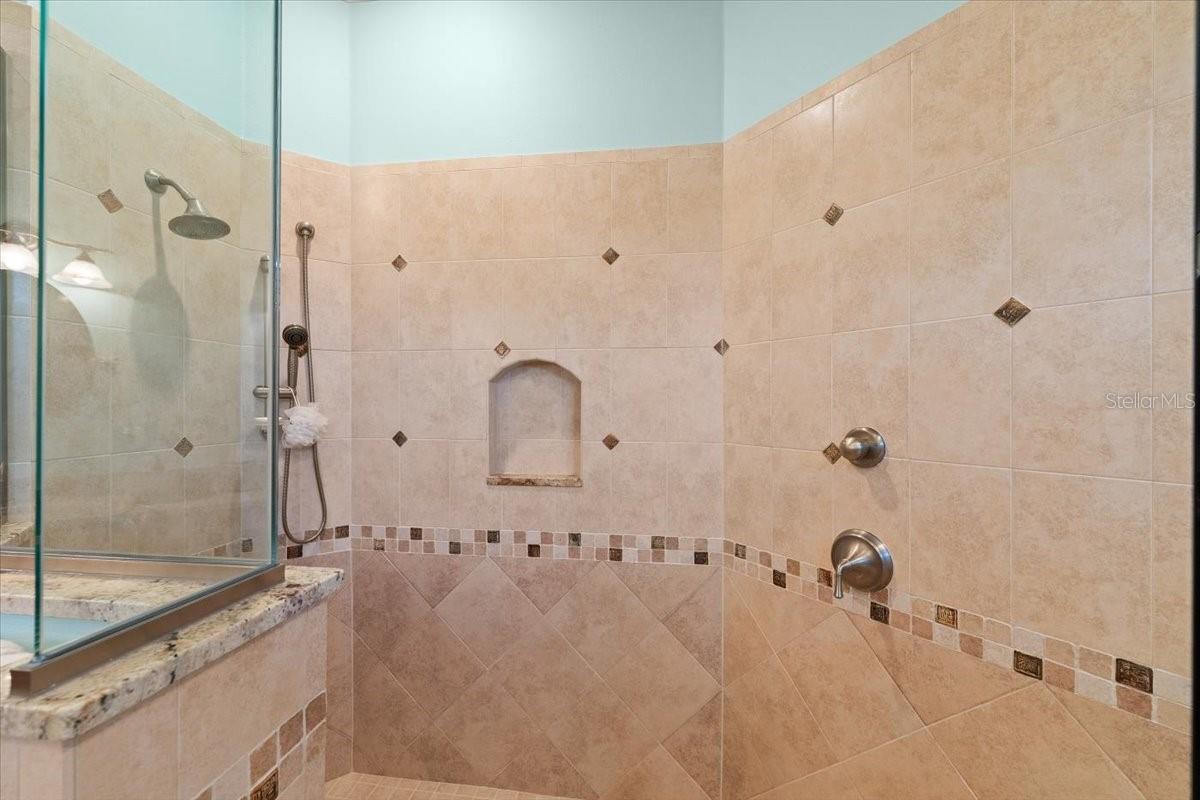 30 OAK VIEW CIR E, PALM COAST, FL, 32137