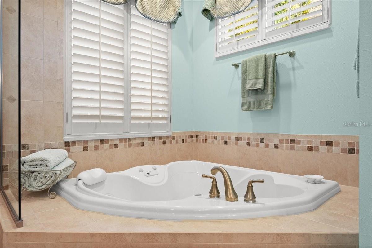 30 OAK VIEW CIR E, PALM COAST, FL, 32137