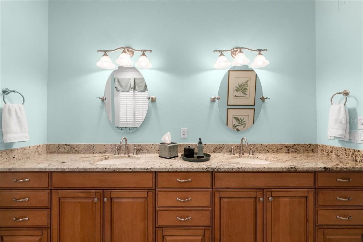 30 OAK VIEW CIR E, PALM COAST, FL, 32137