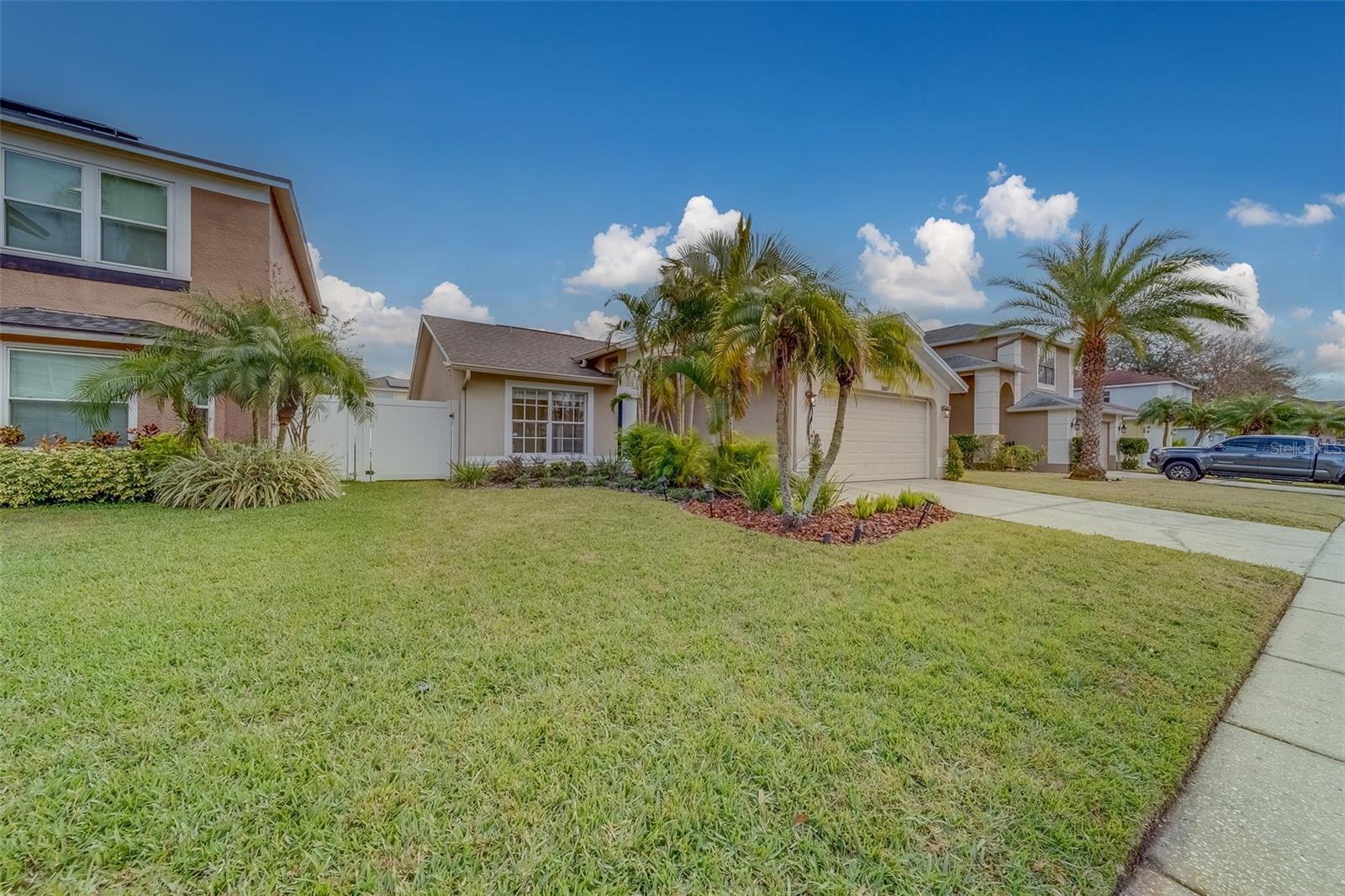 11607 BRANCH MOORING DR, TAMPA, FL, 33635