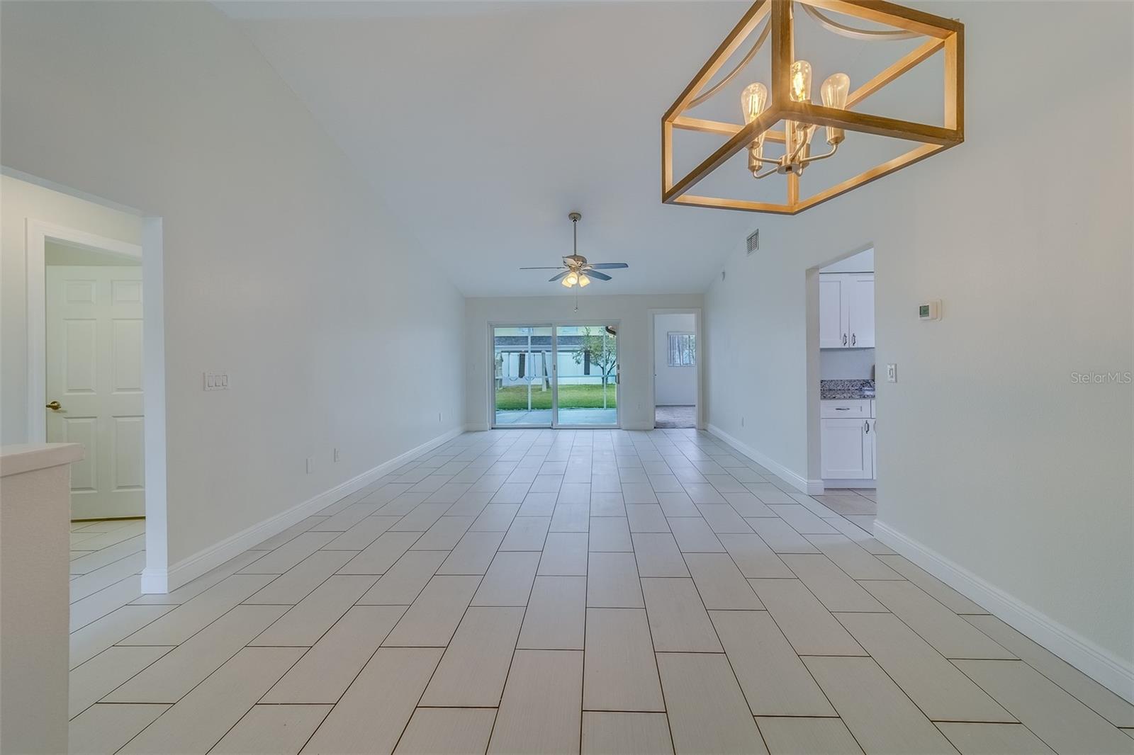 11607 BRANCH MOORING DR, TAMPA, FL, 33635