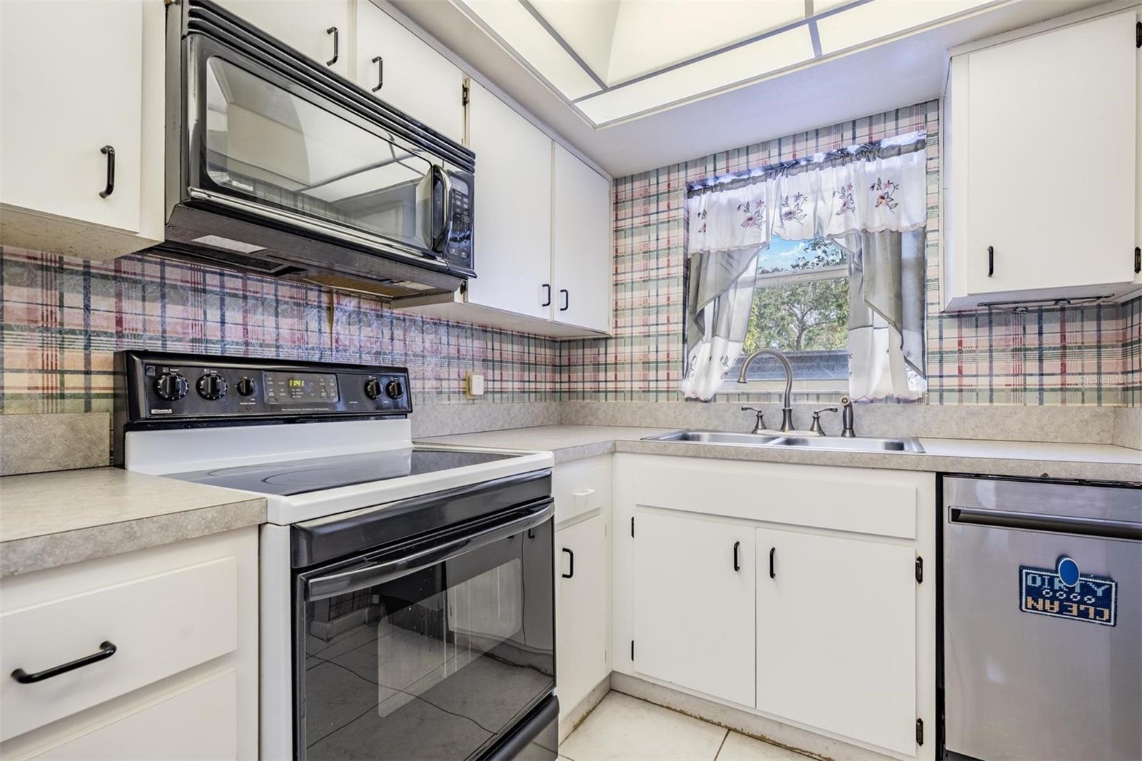 150 EL DORADO #101, WINTER HAVEN, FL, 33884