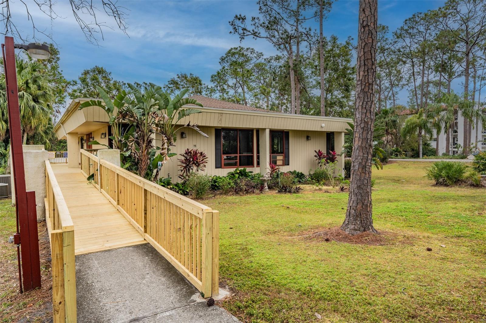150 EL DORADO #101, WINTER HAVEN, FL, 33884