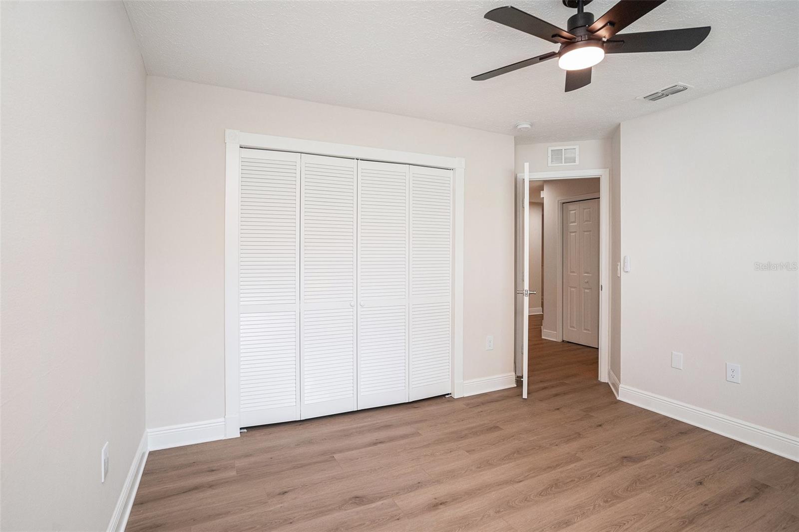 3933 NORTHRIDGE DR, VALRICO, FL, 33596