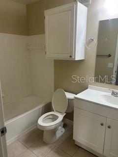 2432 LEGACY LAKE DR #2432, MAITLAND, FL, 32751