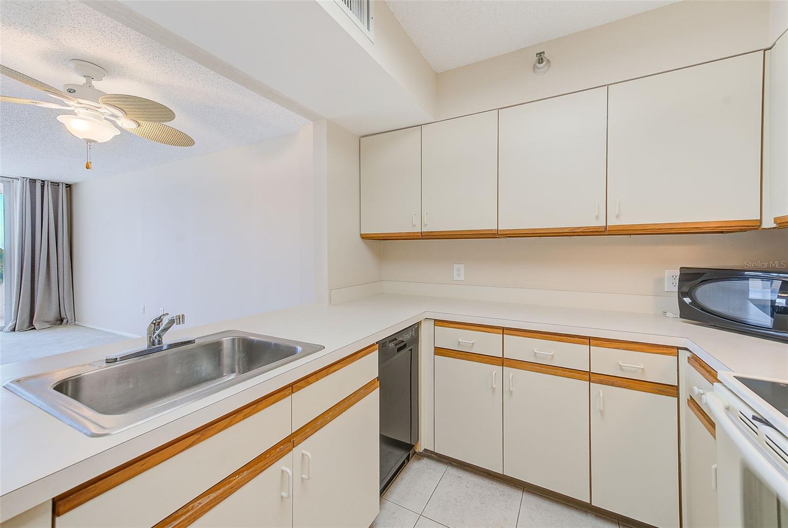 2333 FEATHER SOUND DR #A510, CLEARWATER, FL, 33762