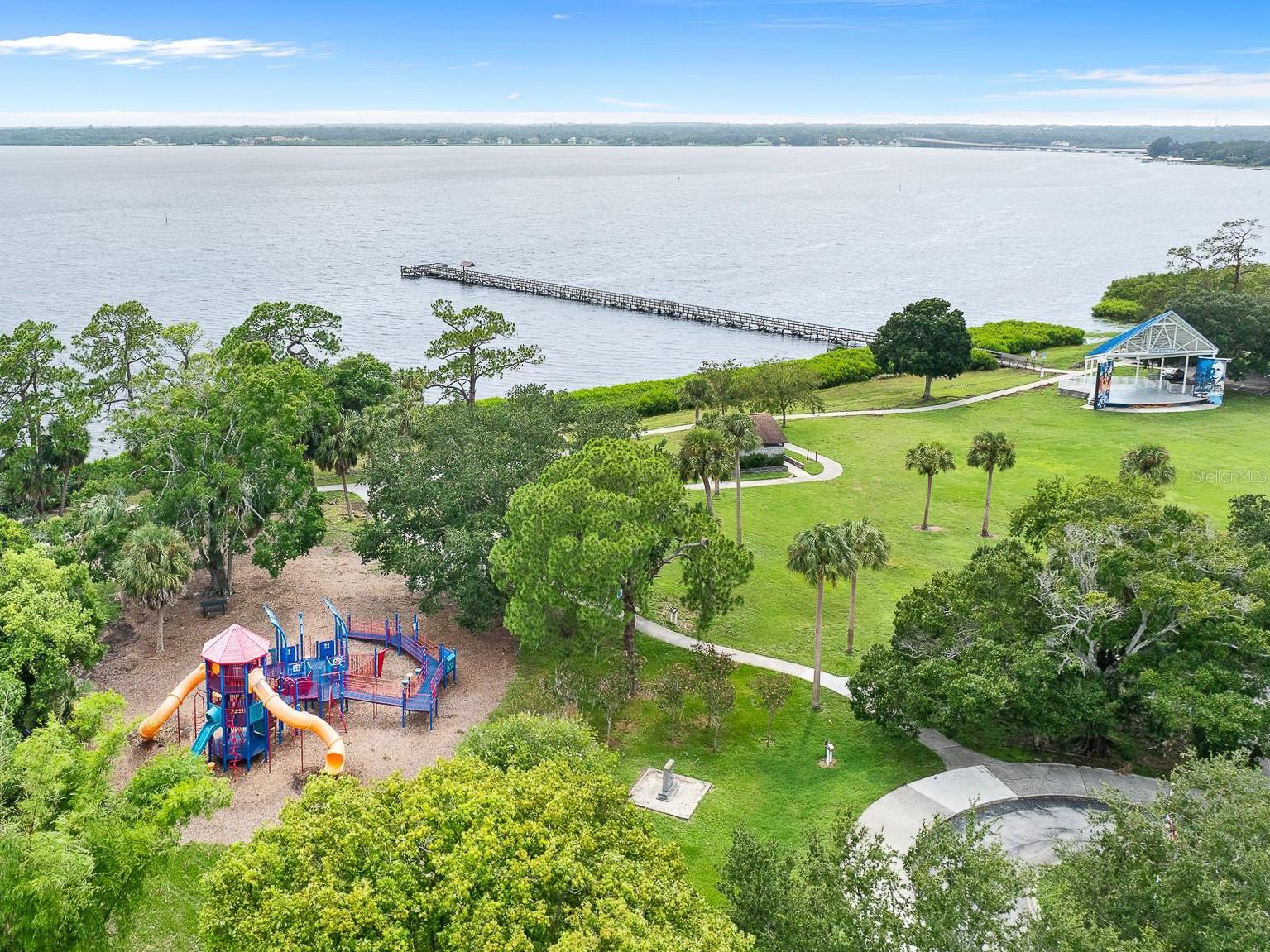 316 SHORE DR E, OLDSMAR, FL, 34677
