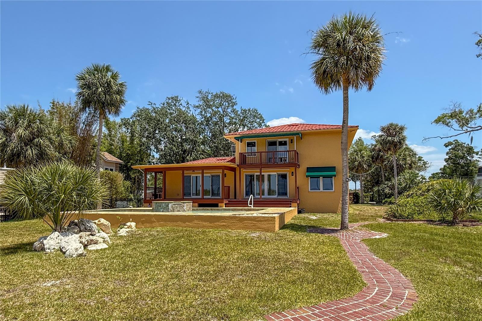 316 SHORE DR E, OLDSMAR, FL, 34677