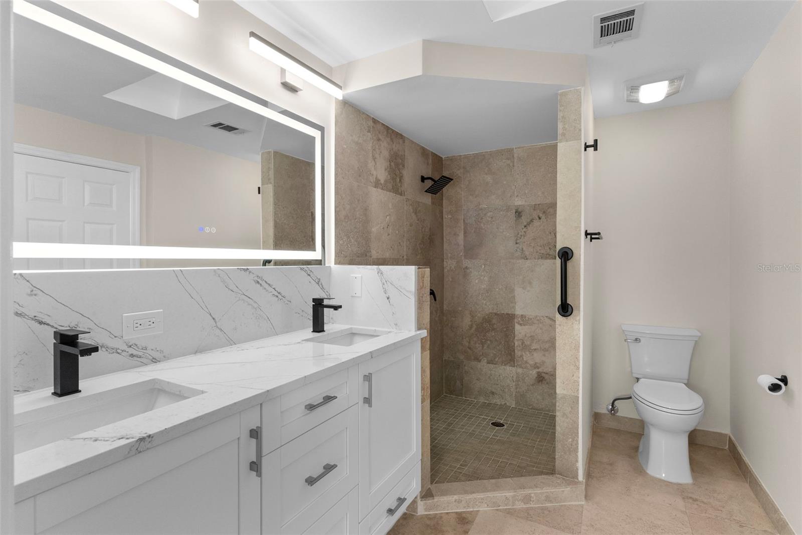 316 SHORE DR E, OLDSMAR, FL, 34677
